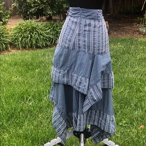 Unique, Lagenlook skirt